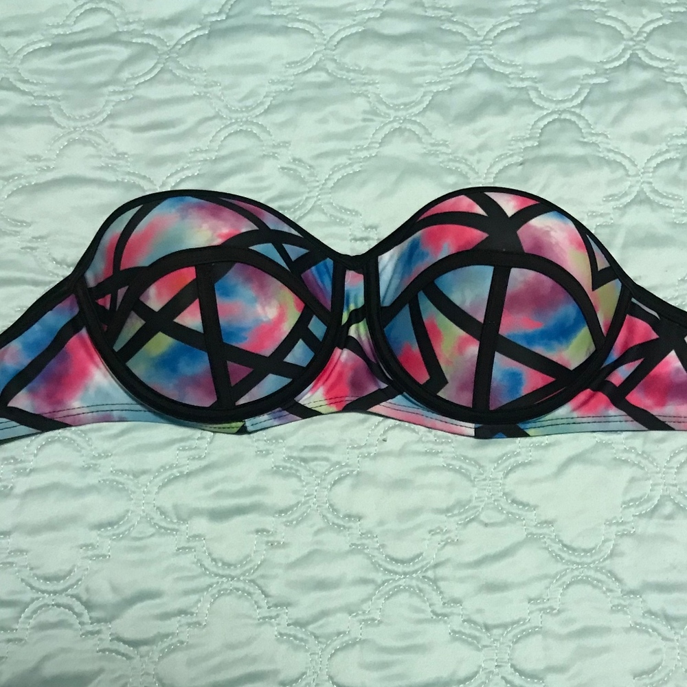 Bathing Suit Top (size small)